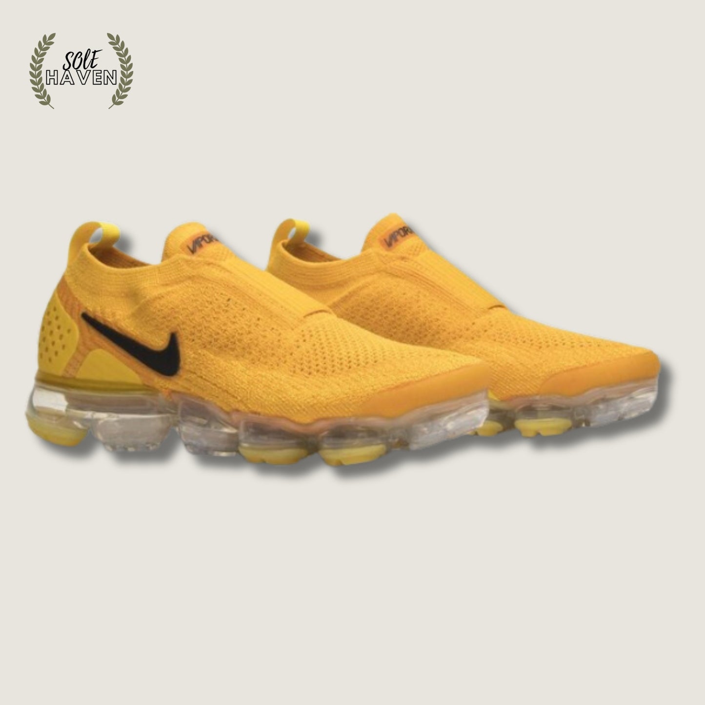 VaporMax Moc 2 'University Gold'