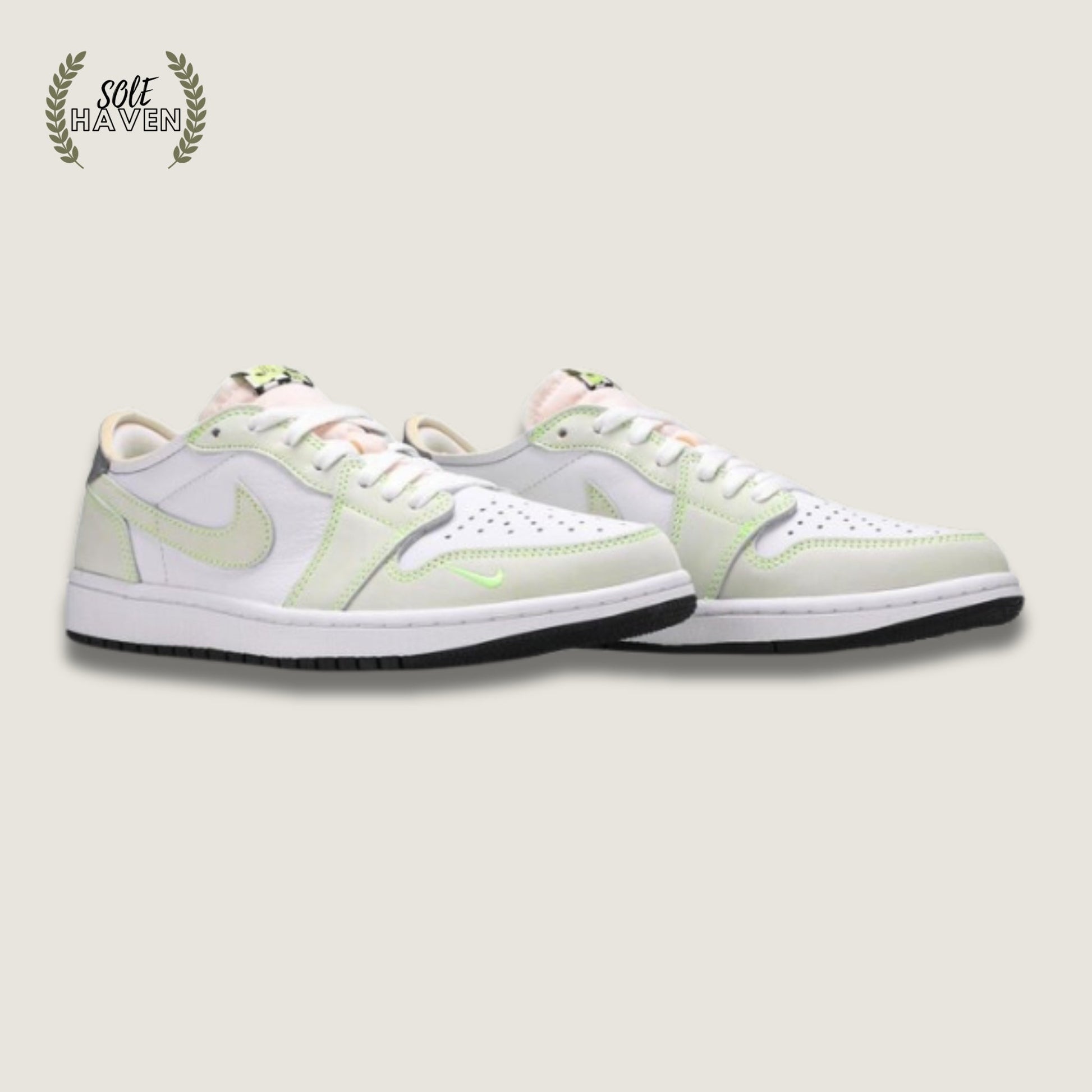 Air Jordan 1 Low OG 'Ghost Green' - Sole HavenShoesNike