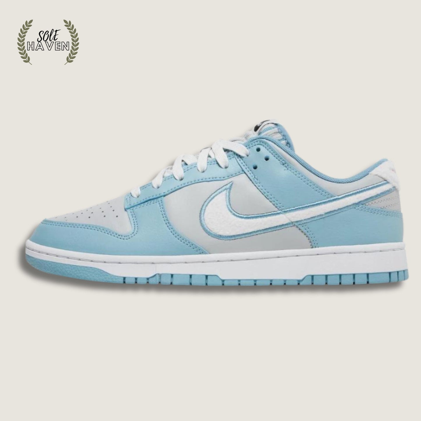 Dunk Low 'Fleece Swoosh - Light Blue' - Sole HavenShoesNike