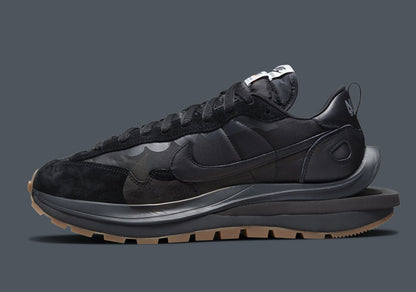 Nike X Sacai Vaporwaffle Black Gum - Sole Haven