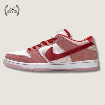 StrangeLove x Dunk Low SB 'Valentine's Day' Special Box - Sole HavenShoesNike