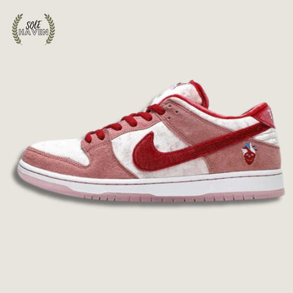 StrangeLove x Dunk Low SB 'Valentine's Day' Special Box - Sole HavenShoesNike