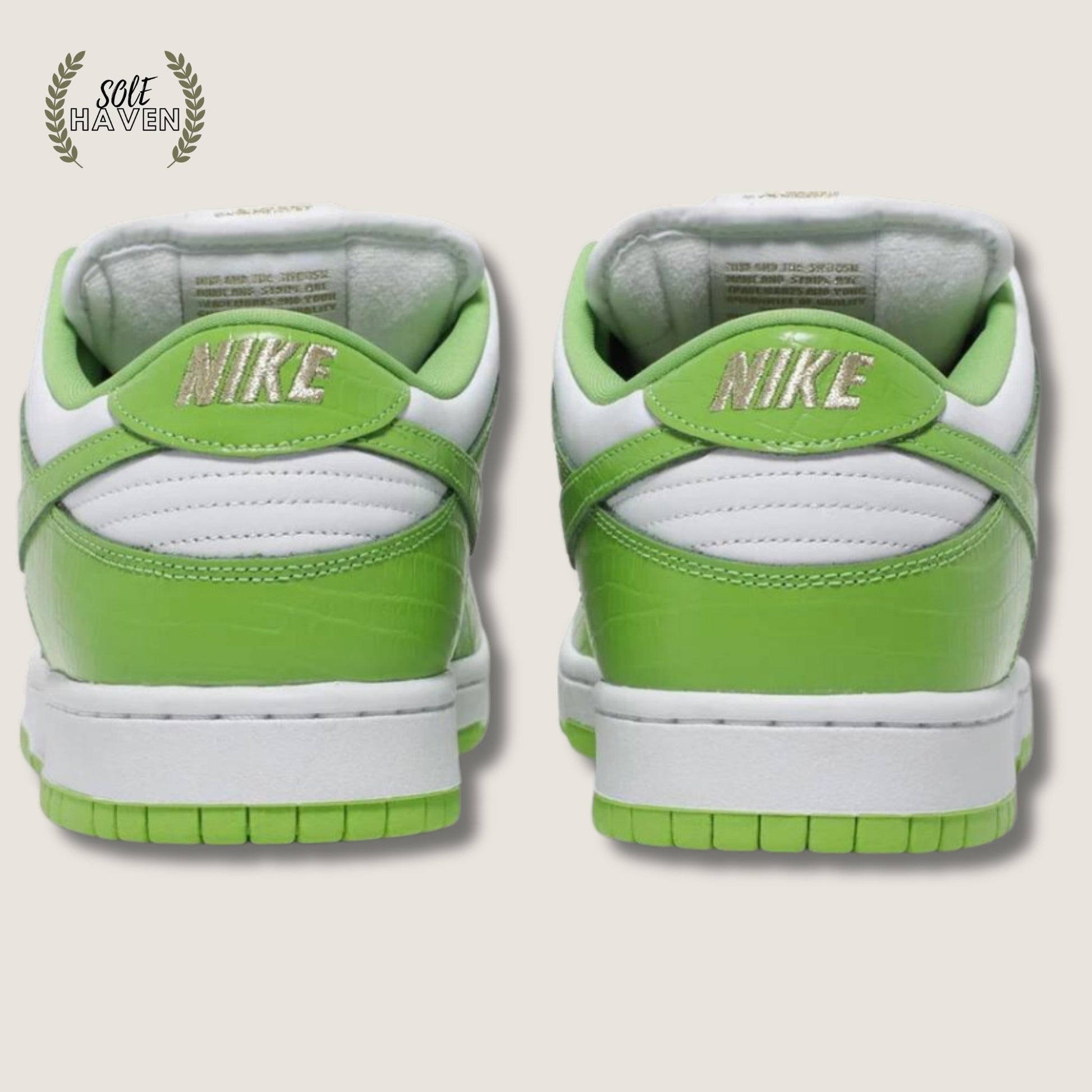 Supreme x Dunk Low OG SB QS 'Mean Green' - Sole HavenShoesNike